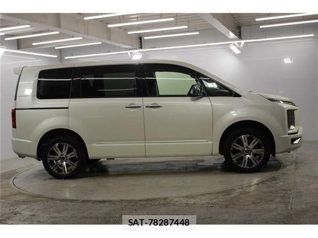 Mitsubishi DELICA 2019-05 7902529-3