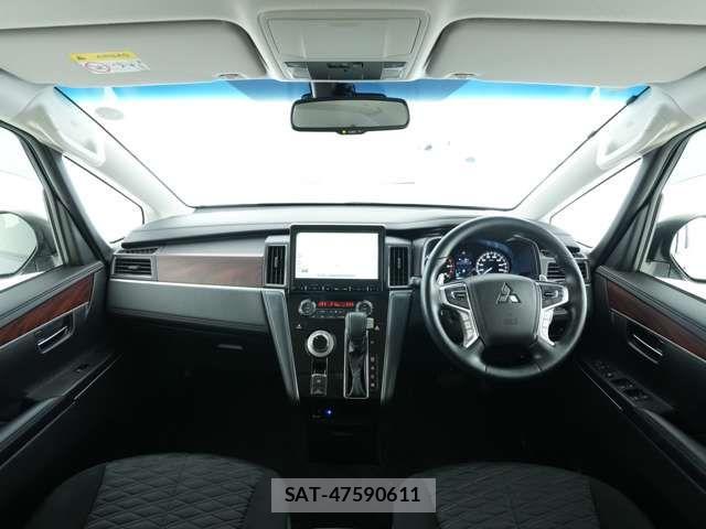 Mitsubishi DELICA 2021-05 7902527-4