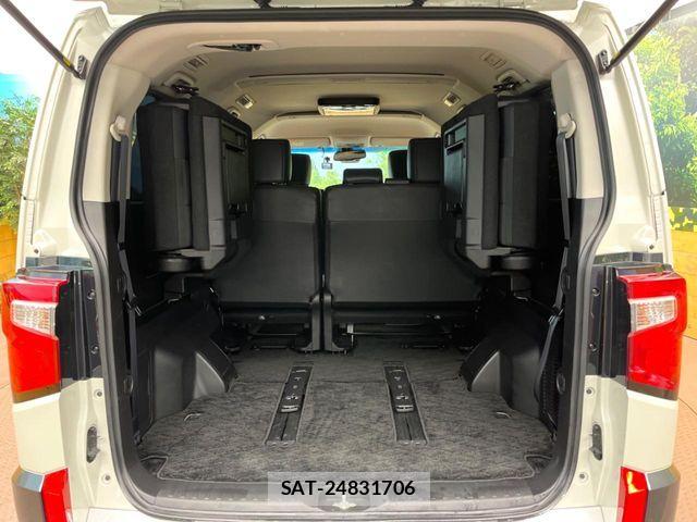 Mitsubishi DELICA 2021-04 7902523-10