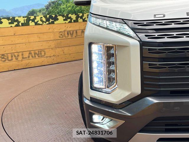 Mitsubishi DELICA 2021-04 7902523-12