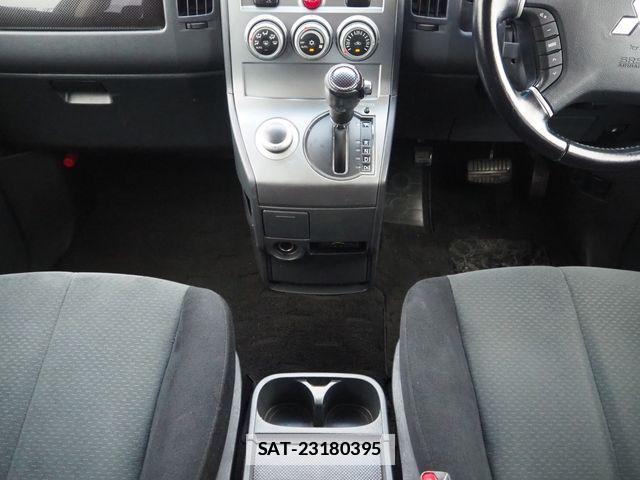Mitsubishi DELICA 2012-03 7902531-18