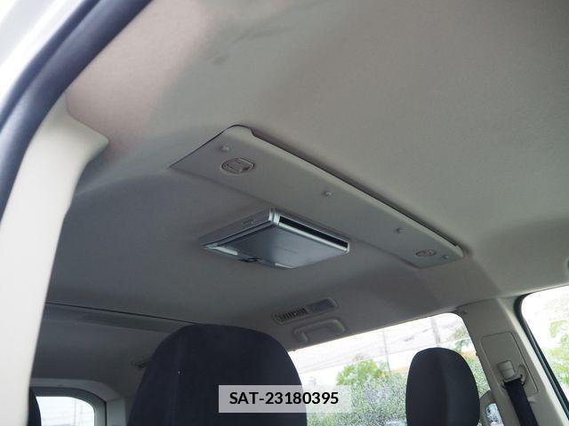 Mitsubishi DELICA 2012-03 7902531-23