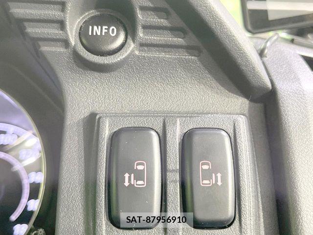 Mitsubishi DELICA 2018-10 7961221-5