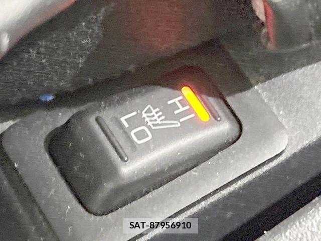 Mitsubishi DELICA 2018-10 7961221-6