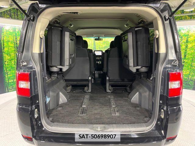 Mitsubishi DELICA 2015-10 7961227-9