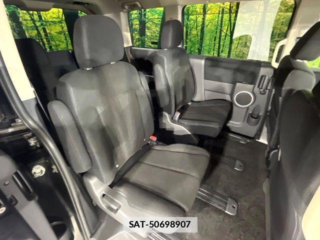 Mitsubishi DELICA 2015-10 7961227-8