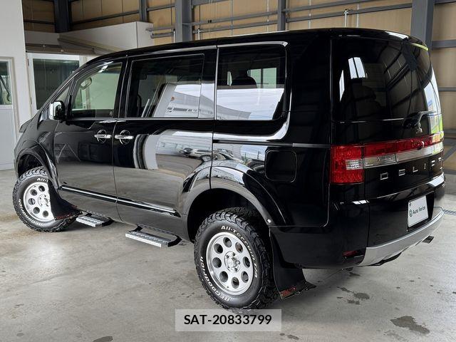Mitsubishi DELICA 2017-01 7961222-4