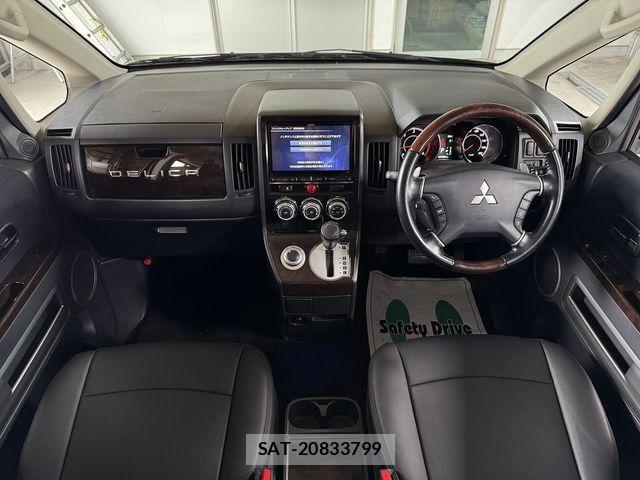 Mitsubishi DELICA 2017-01 7961222-7