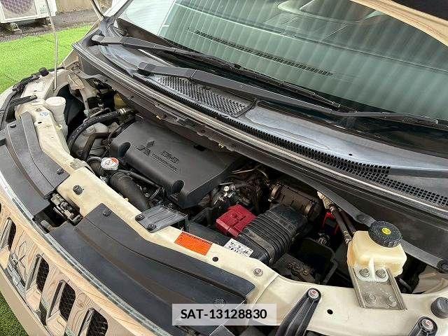 Mitsubishi DELICA 2013-07 7961235-17