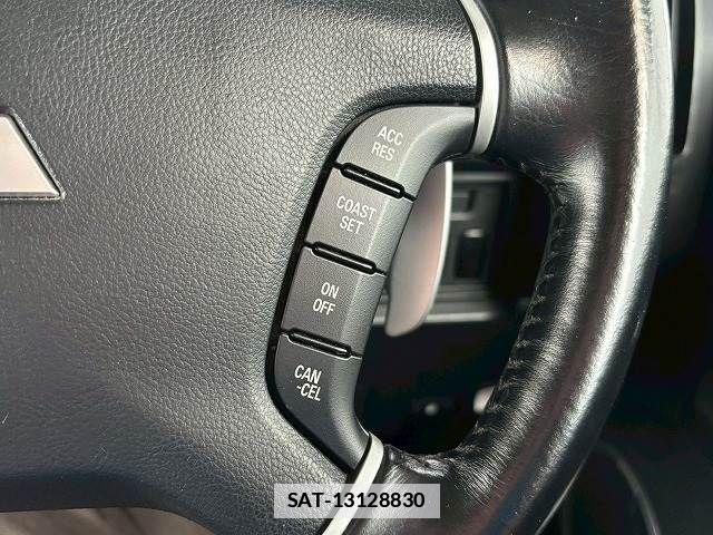 Mitsubishi DELICA 2013-07 7961235-8
