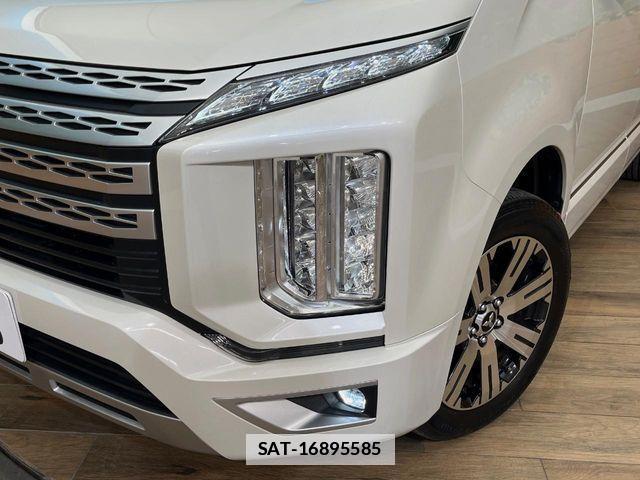 Mitsubishi DELICA 2021-08 7961215-13