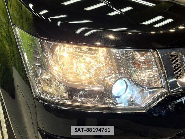 Mitsubishi DELICA 2017-09 7961223-12