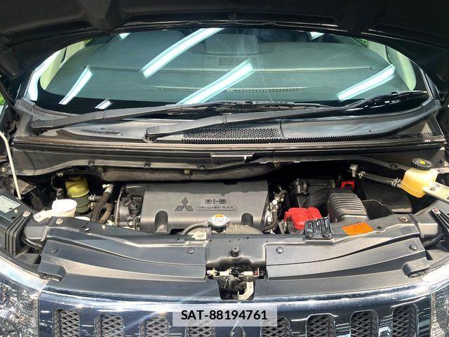 Mitsubishi DELICA 2017-09 7961223-18