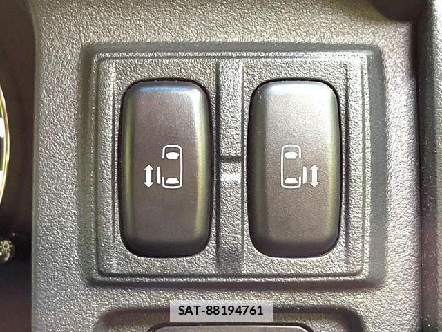 Mitsubishi DELICA 2017-09 7961223-2