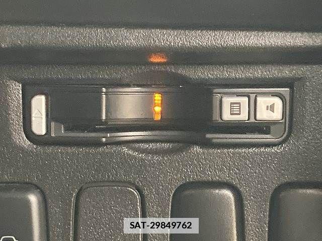 Mitsubishi DELICA 2018-09 7961228-11