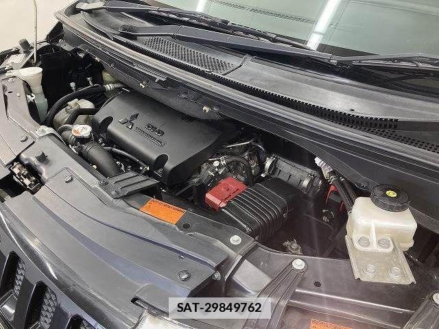 Mitsubishi DELICA 2018-09 7961228-17