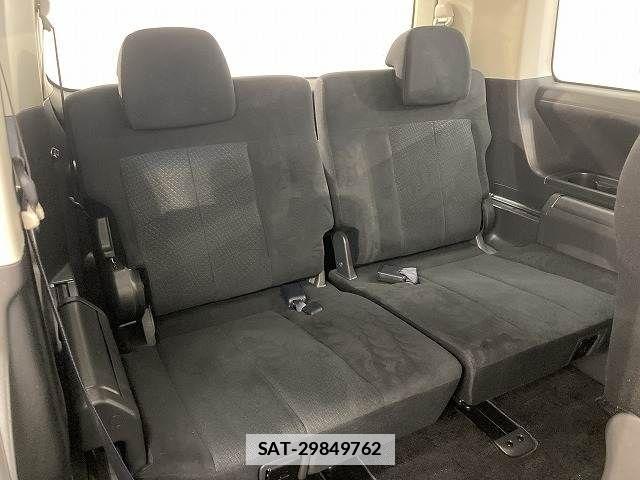 Mitsubishi DELICA 2018-09 7961228-6