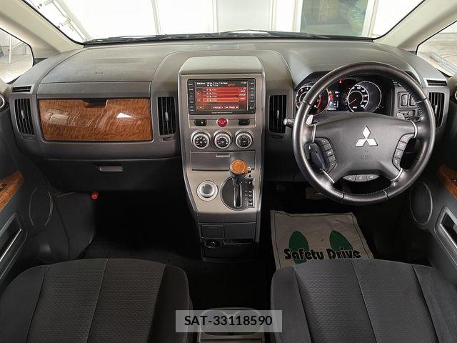 Mitsubishi DELICA 2010-12 7961237-6