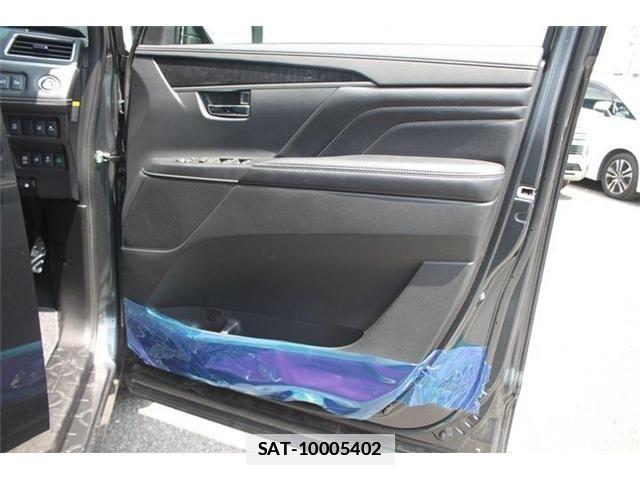 Mitsubishi DELICA 2025-04 7979033-21