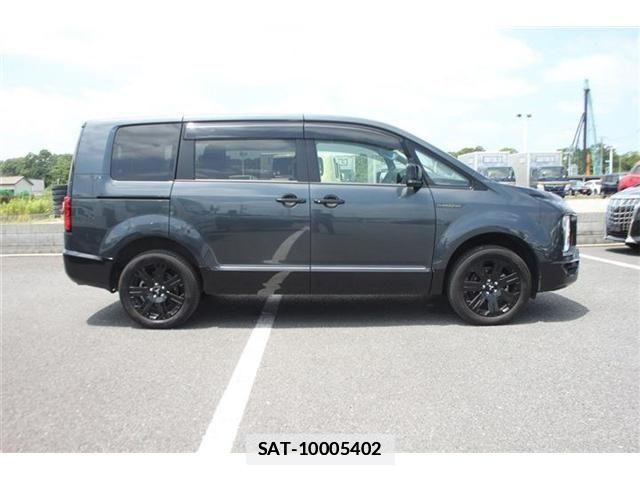 Mitsubishi DELICA 2025-04 7979033-8