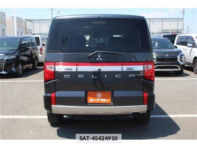 Mitsubishi DELICA 2025-03 7979040-14