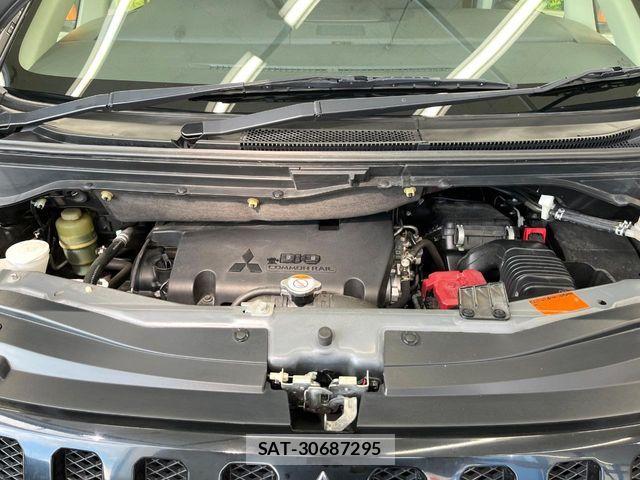 Mitsubishi DELICA 2017-10 7979053-17