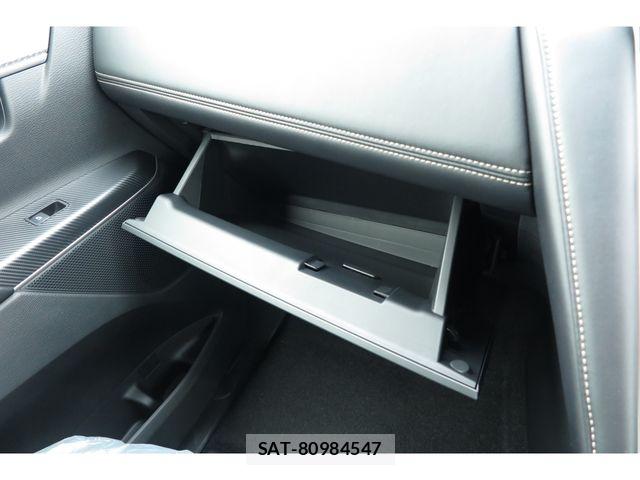 Mitsubishi DELICA 2026-07 7979031-24