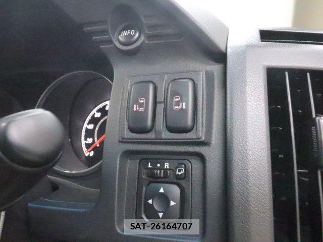 Mitsubishi DELICA 2016-04 7979047-25