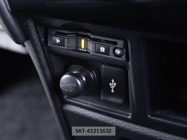Mitsubishi DELICA 2023-09 7979035-15