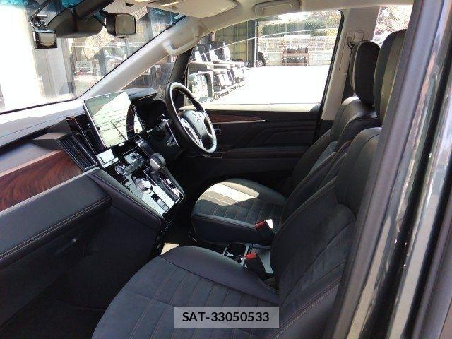 Mitsubishi DELICA 2022-09 7979039-10