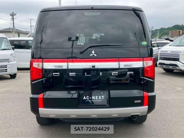 Mitsubishi DELICA 2021-06 7979046-18