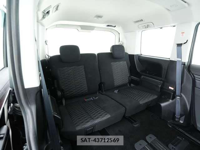 Mitsubishi DELICA 2020-12 7979049-7