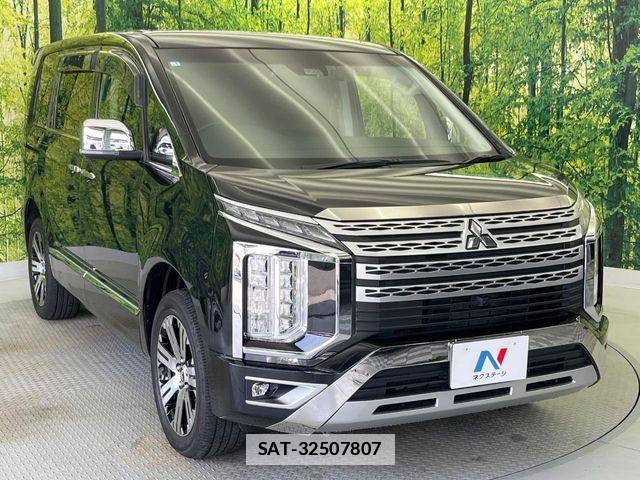 Mitsubishi DELICA 2022-05 7979038-17