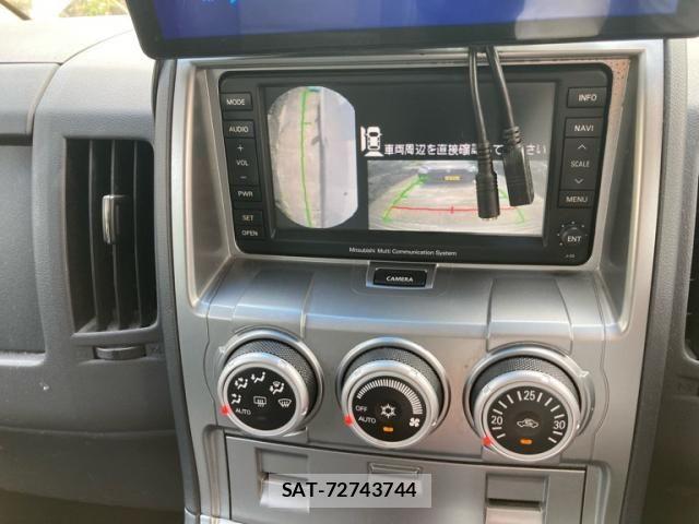 Mitsubishi DELICA 2007-07 8035281-14