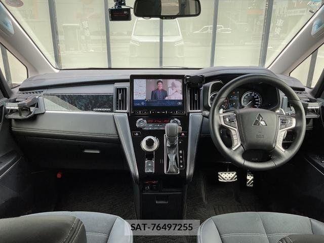 Mitsubishi DELICA 2024-03 8035272-1