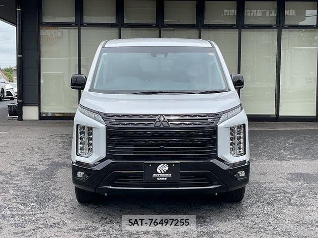 Mitsubishi DELICA 2024-03 8035272-3