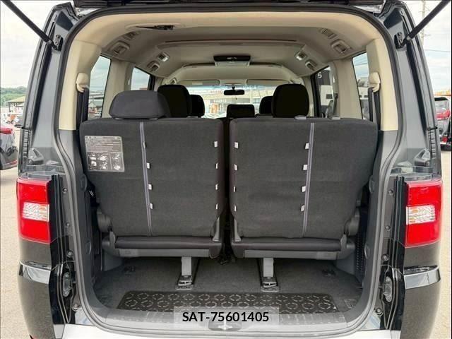 Mitsubishi DELICA 2018-06 8035277-10