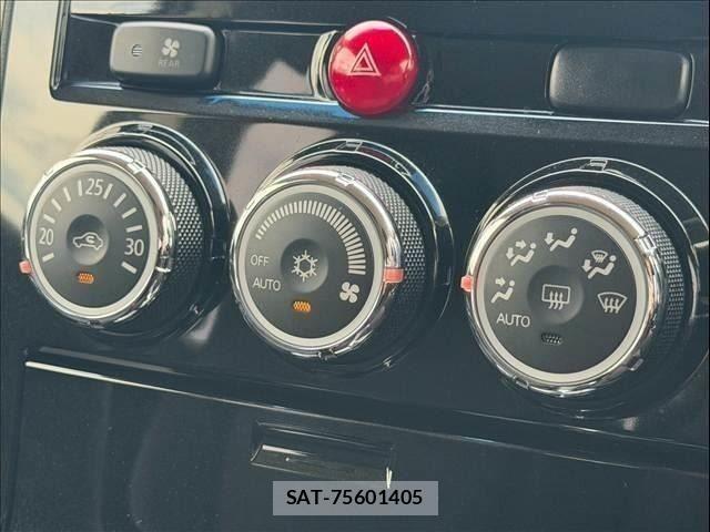 Mitsubishi DELICA 2018-06 8035277-19