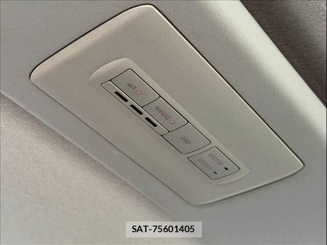 Mitsubishi DELICA 2018-06 8035277-28