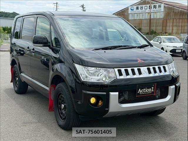 Mitsubishi DELICA 2018-06 8035277-5