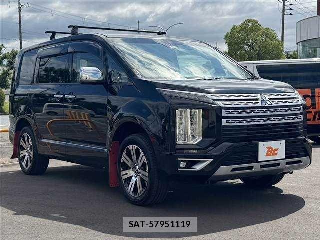 Mitsubishi DELICA 2022-10 8035273-9