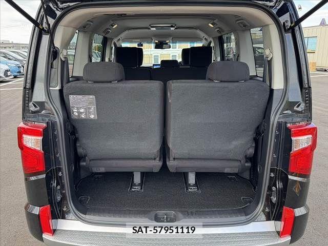 Mitsubishi DELICA 2022-10 8035273-22