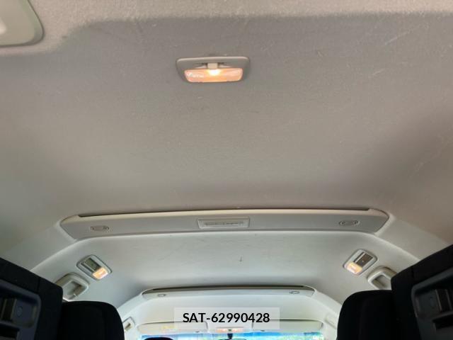 Mitsubishi DELICA 2017-03 8035280-10