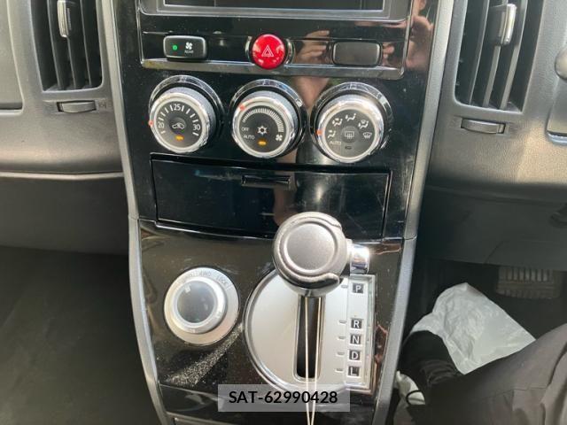 Mitsubishi DELICA 2017-03 8035280-16