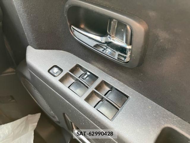 Mitsubishi DELICA 2017-03 8035280-18