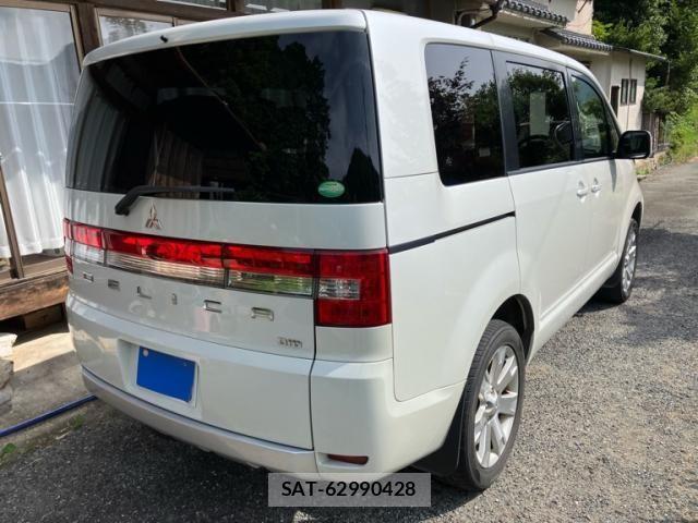 Mitsubishi DELICA 2017-03 8035280-3
