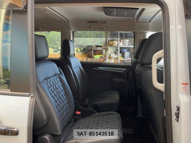 Mitsubishi DELICA 2025-08 8035265-10