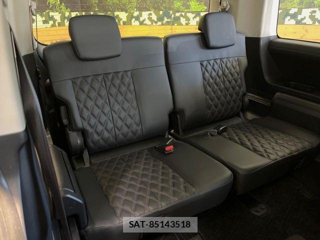 Mitsubishi DELICA 2025-08 8035265-11