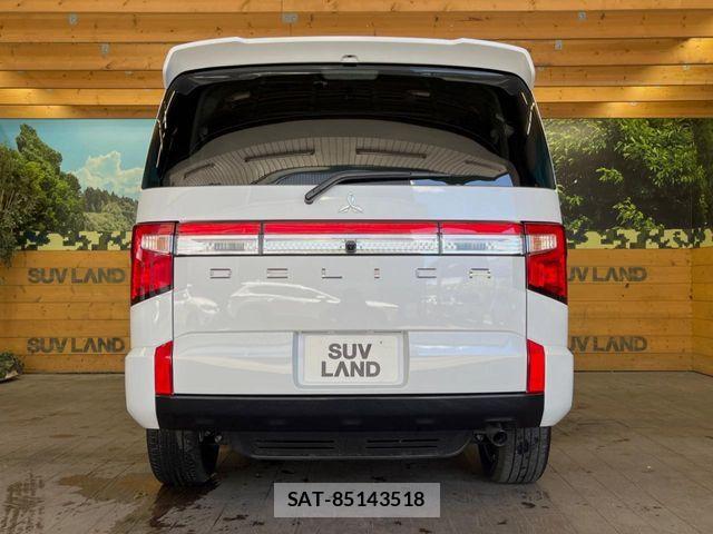 Mitsubishi DELICA 2025-08 8035265-14