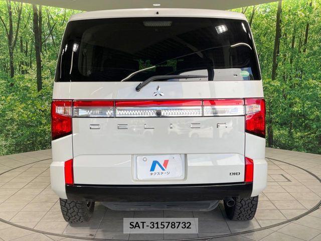 Mitsubishi DELICA 2020-09 8035275-15